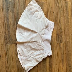 Luluemon skort size 2!! Like new!